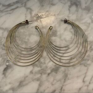 Vintage 80’s Wire Hoop Post Earrings